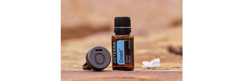 dōTERRA Coast™ (15 ml) a metalický difuzér so svorkou do auta